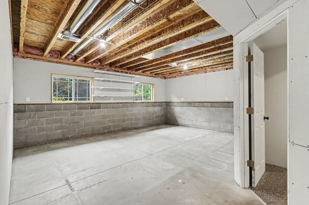 6637 Hall Road Egelston Township, MI 49442