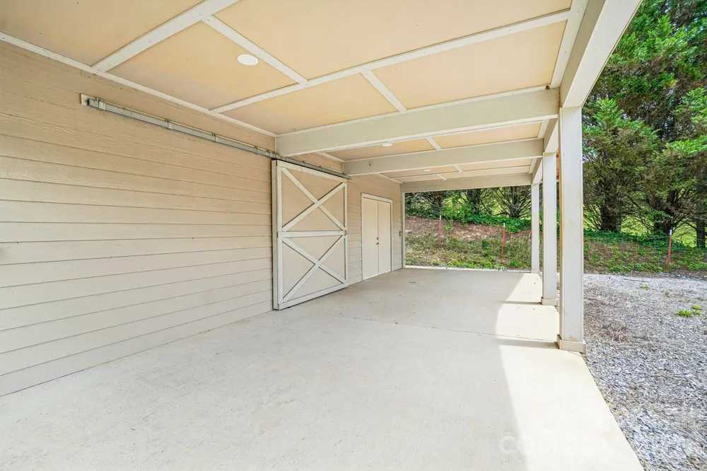 50 Glance Cove Road Clyde, NC 28721