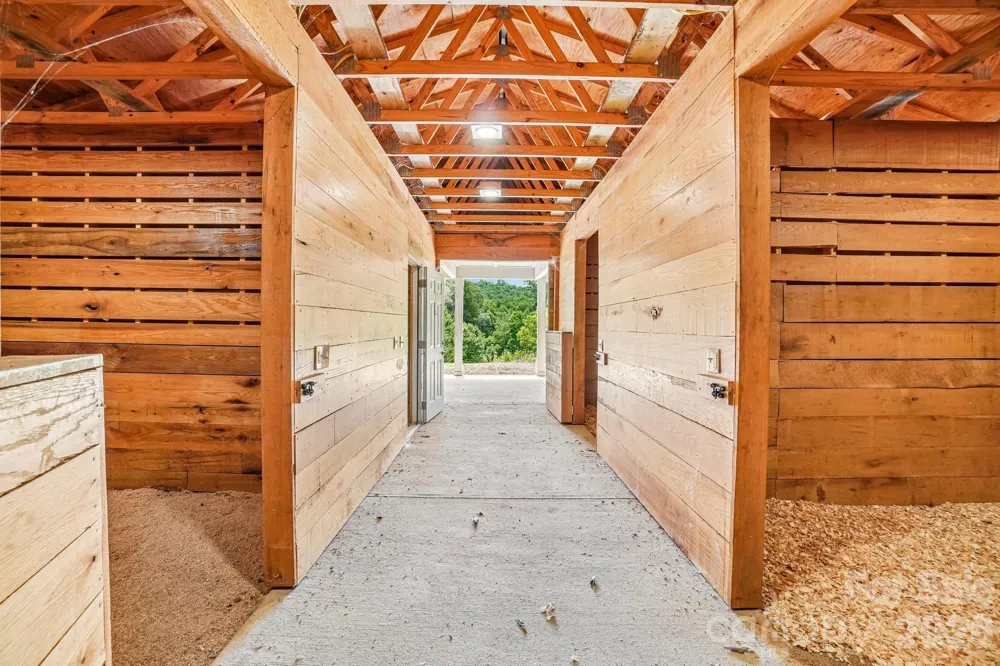 50 Glance Cove Road Clyde, NC 28721