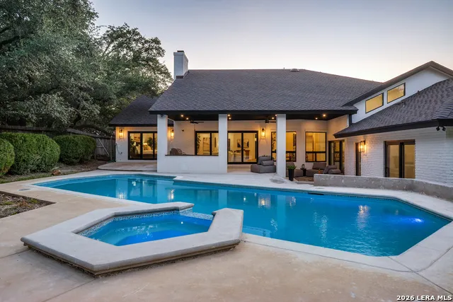 206 POST OAK WAY Shavano Park, TX 78230