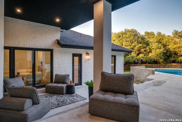 206 POST OAK WAY Shavano Park, TX 78230