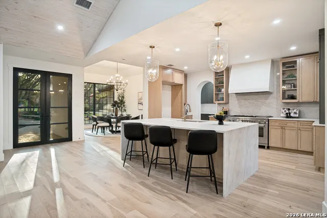 206 POST OAK WAY Shavano Park, TX 78230