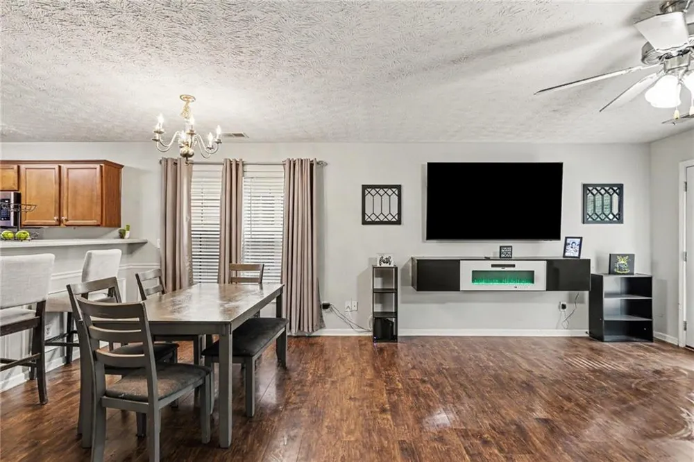 413 Erin Ct. Court Villa Rica, GA 30180