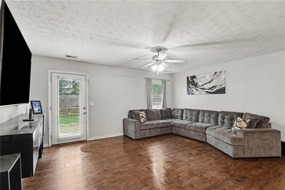 413 Erin Ct. Court Villa Rica, GA 30180