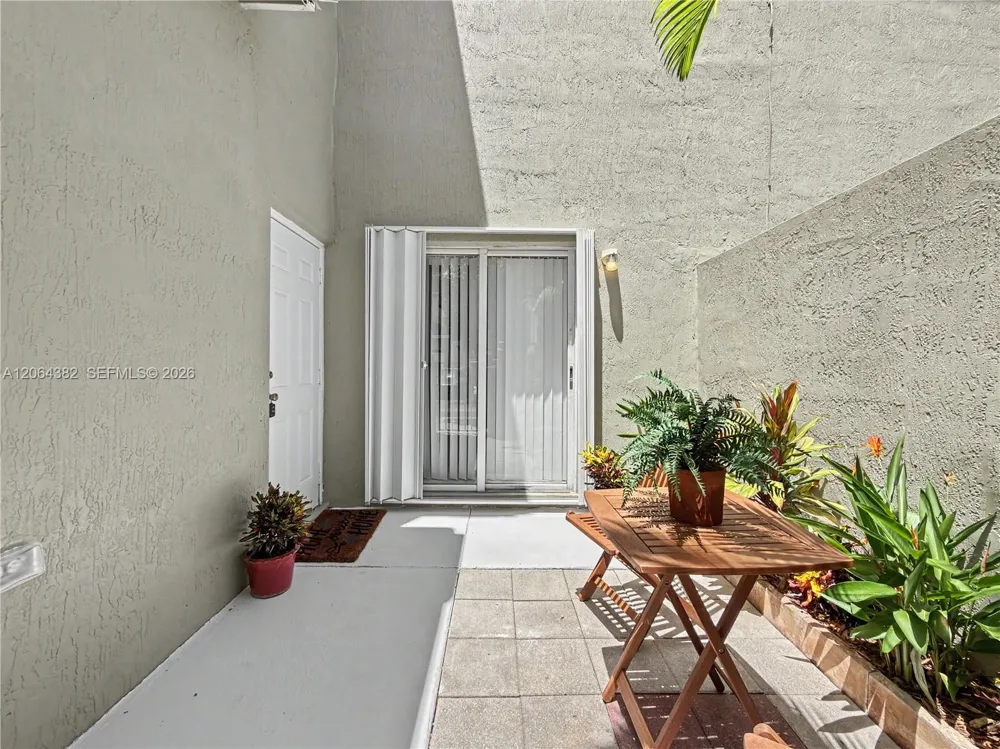 1940 SE 24th Ave Homestead, FL 33035