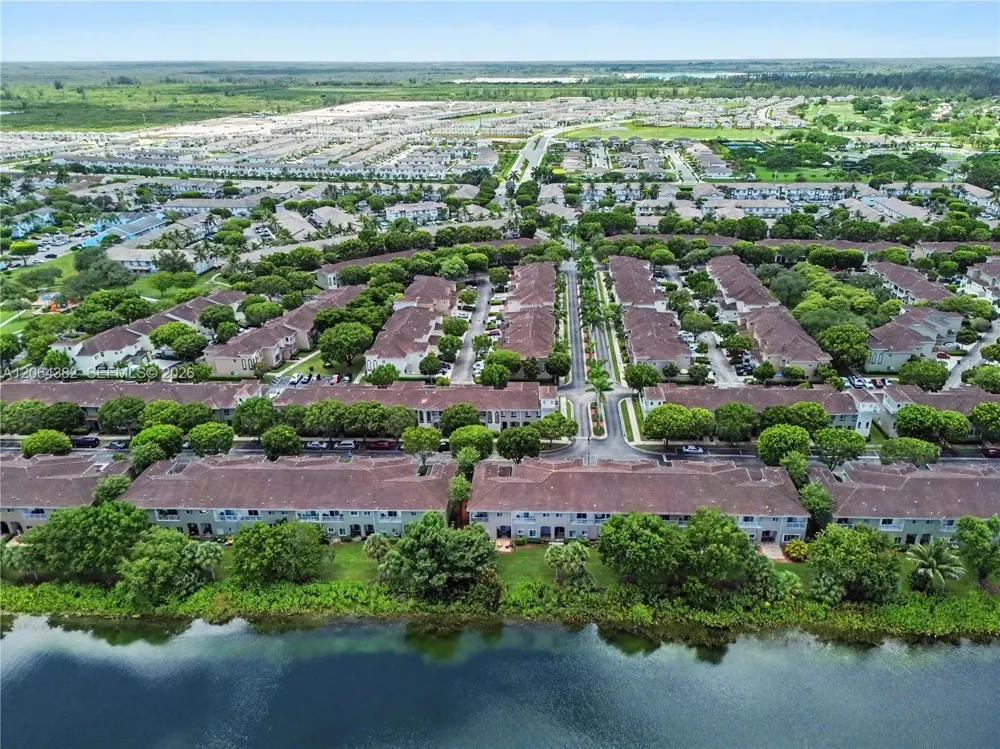 1940 SE 24th Ave Homestead, FL 33035