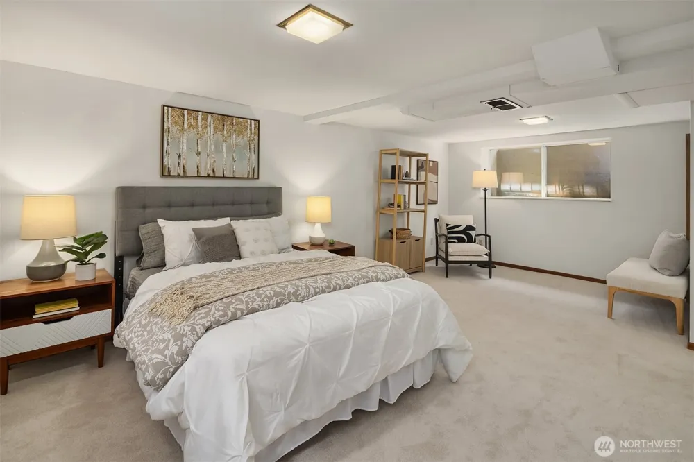 11215 Champagne Point Road NE Kirkland, WA 98034