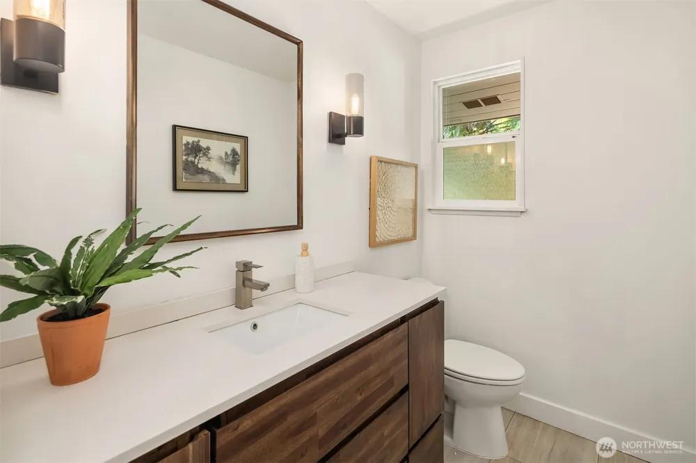 11215 Champagne Point Road NE Kirkland, WA 98034