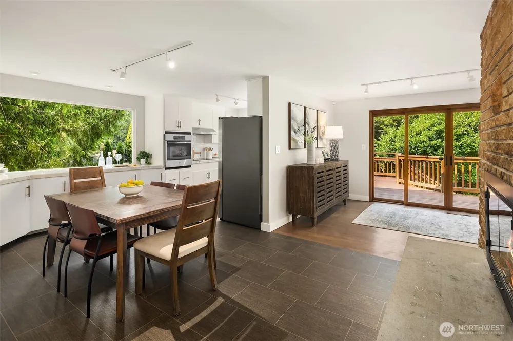 11215 Champagne Point Road NE Kirkland, WA 98034