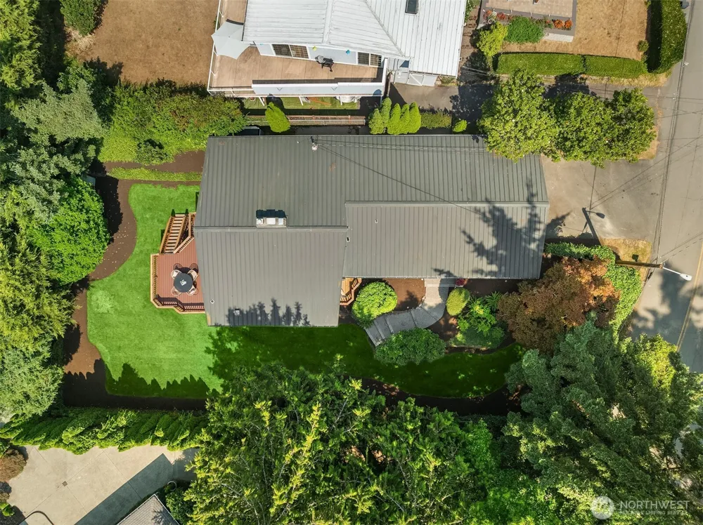 11215 Champagne Point Road NE Kirkland, WA 98034