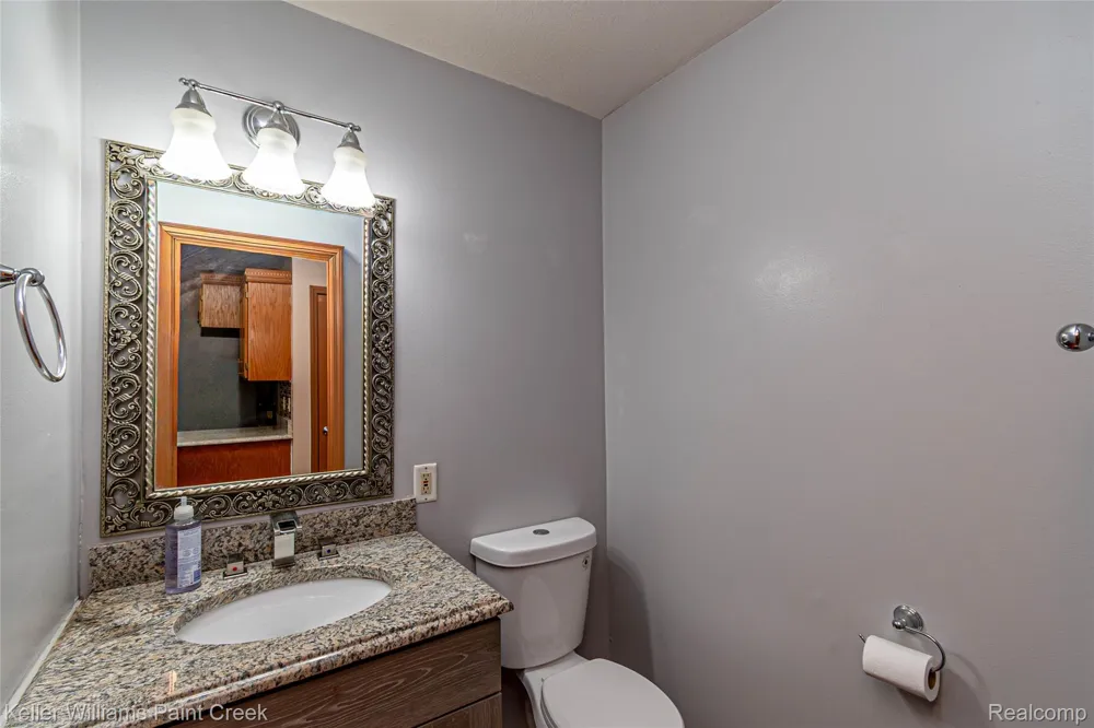 5555 Chatham Lane Grand Blanc Charter Township, MI 48439