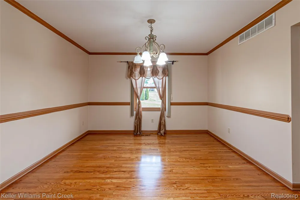 5555 Chatham Lane Grand Blanc Charter Township, MI 48439