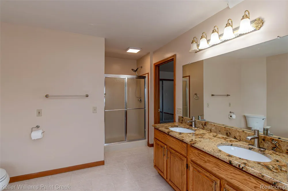 5555 Chatham Lane Grand Blanc Charter Township, MI 48439