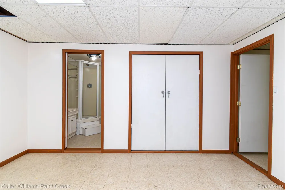 5555 Chatham Lane Grand Blanc Charter Township, MI 48439