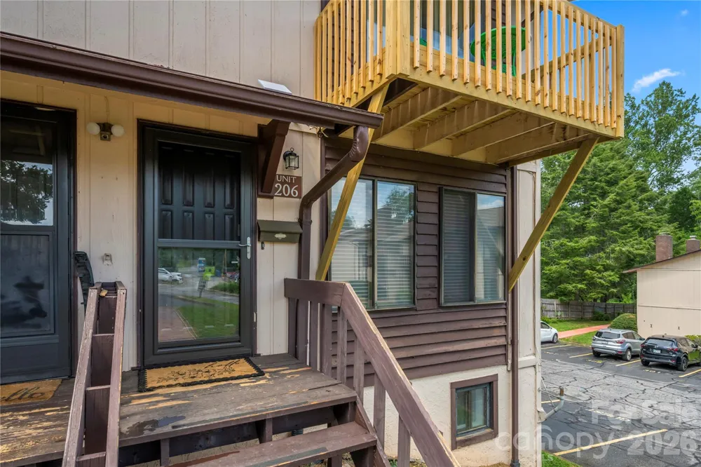 63 Shepard Square #206 Brevard, NC 28712
