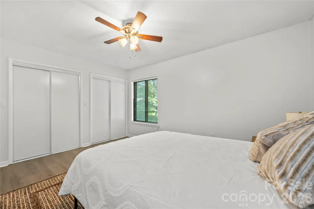 63 Shepard Square #206 Brevard, NC 28712