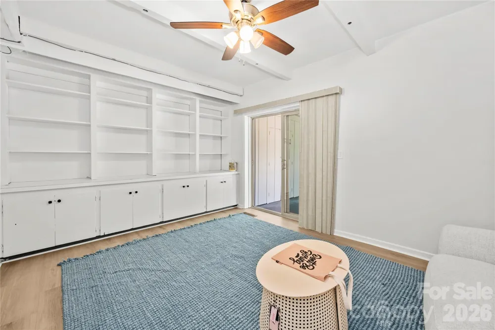 63 Shepard Square #206 Brevard, NC 28712