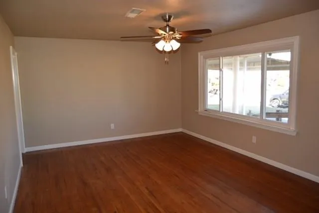 413 Kimbrough Street White Settlement, TX 76108