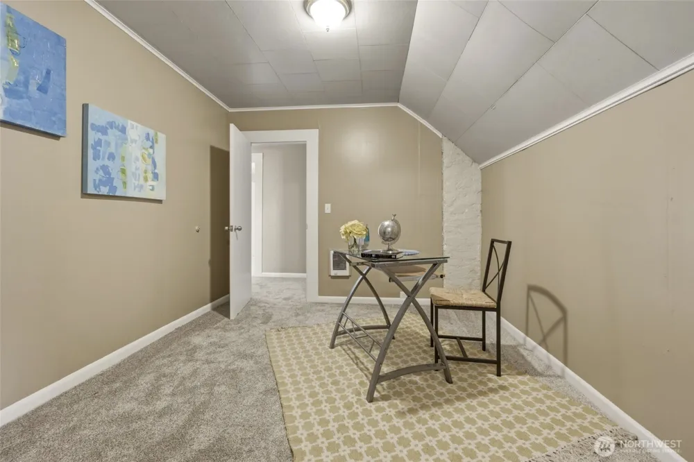 1120 3rd Street Cosmopolis, WA 98537