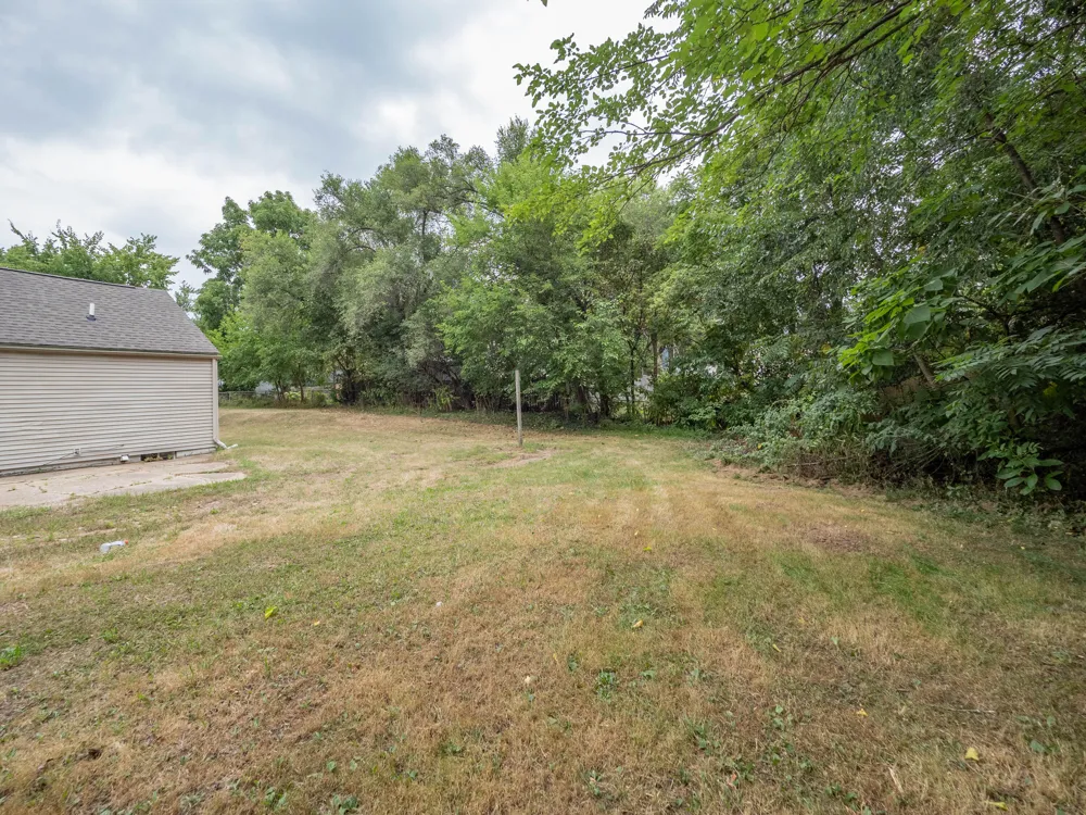 5909 Utah Avenue Portage City, MI 49024