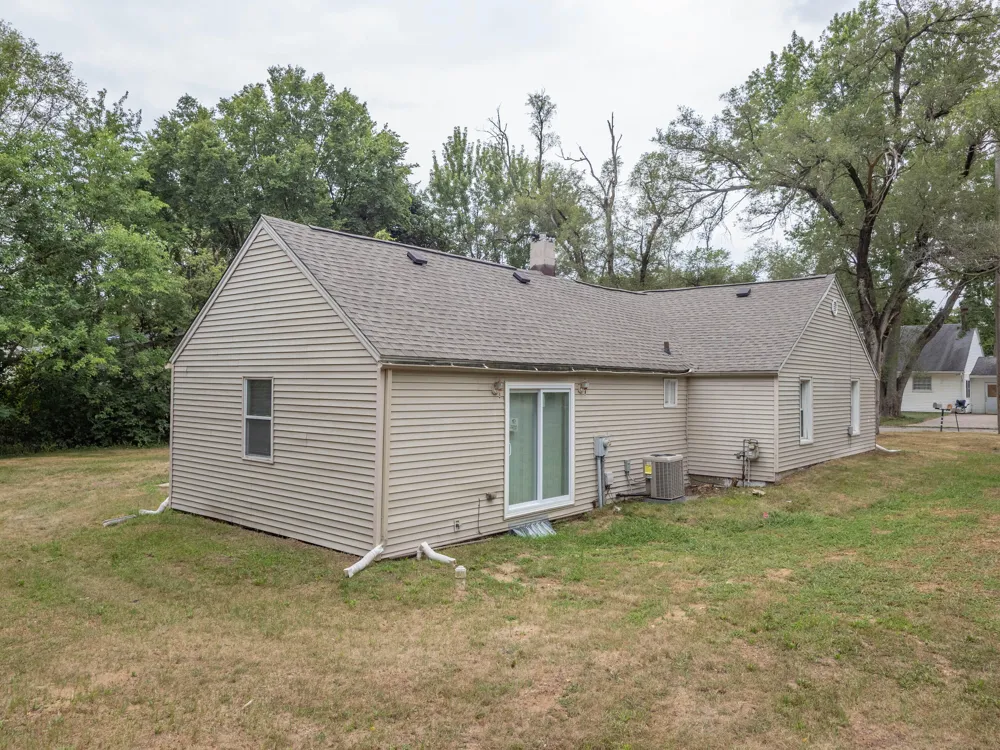 5909 Utah Avenue Portage City, MI 49024