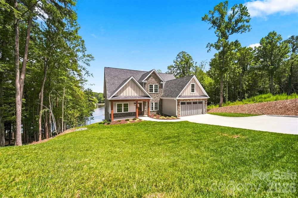 5317 Shoreline Way Granite Falls, NC 28630