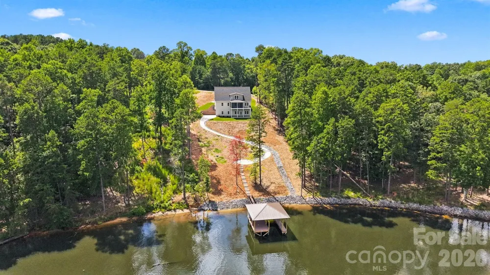 5317 Shoreline Way Granite Falls, NC 28630