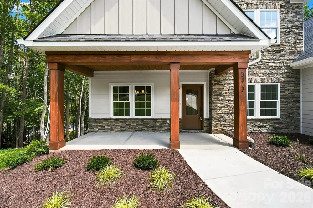 5317 Shoreline Way Granite Falls, NC 28630