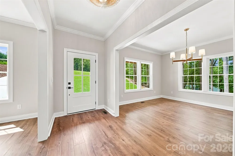 5317 Shoreline Way Granite Falls, NC 28630