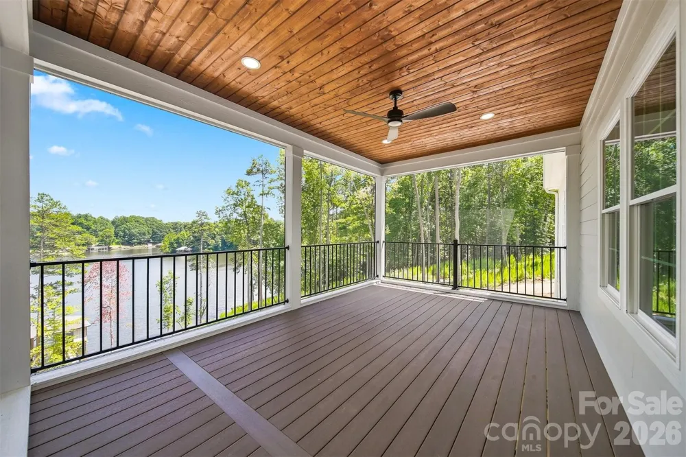 5317 Shoreline Way Granite Falls, NC 28630