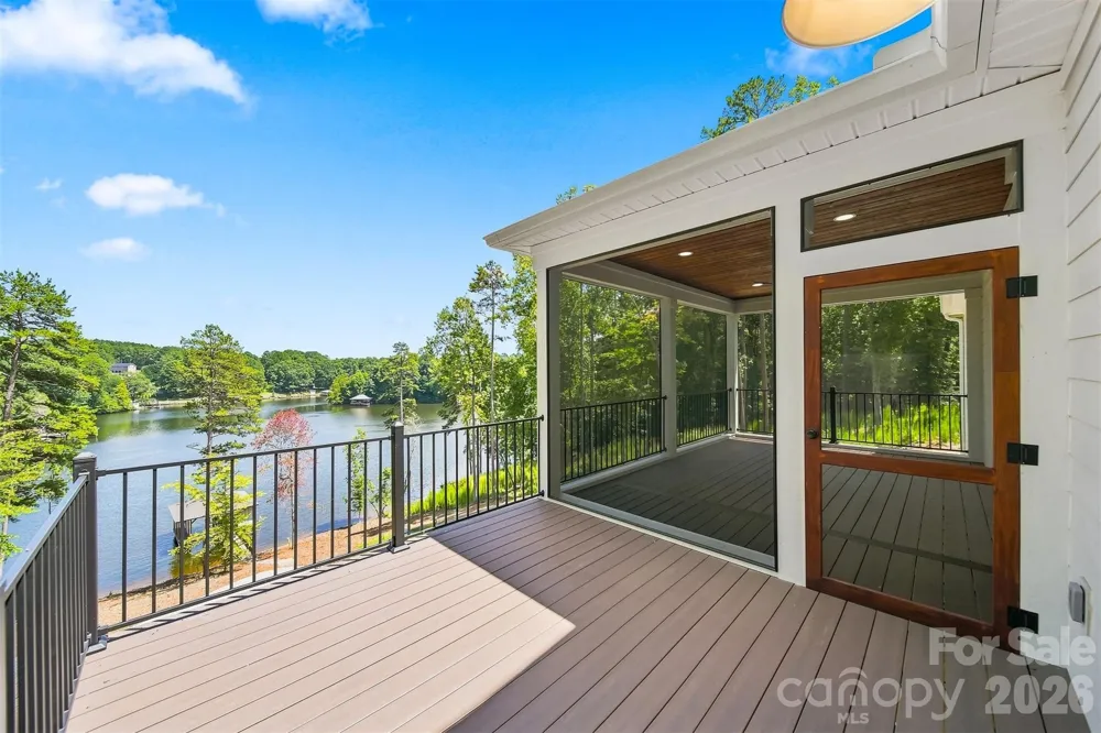 5317 Shoreline Way Granite Falls, NC 28630