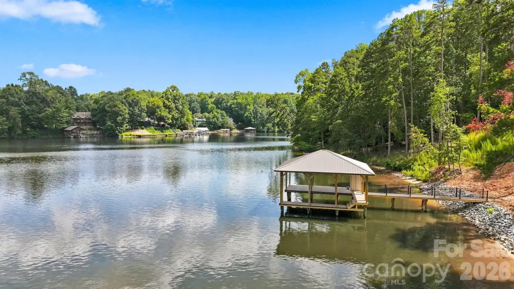 5317 Shoreline Way Granite Falls, NC 28630