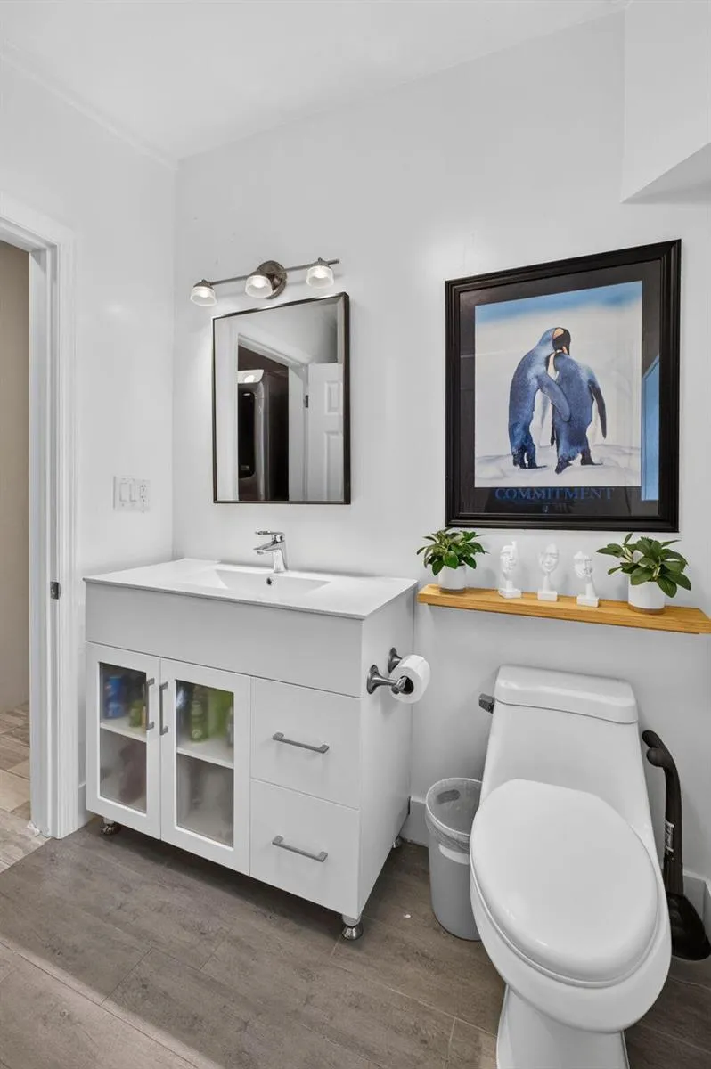 216 E 24th Street Riviera Beach, FL 33404