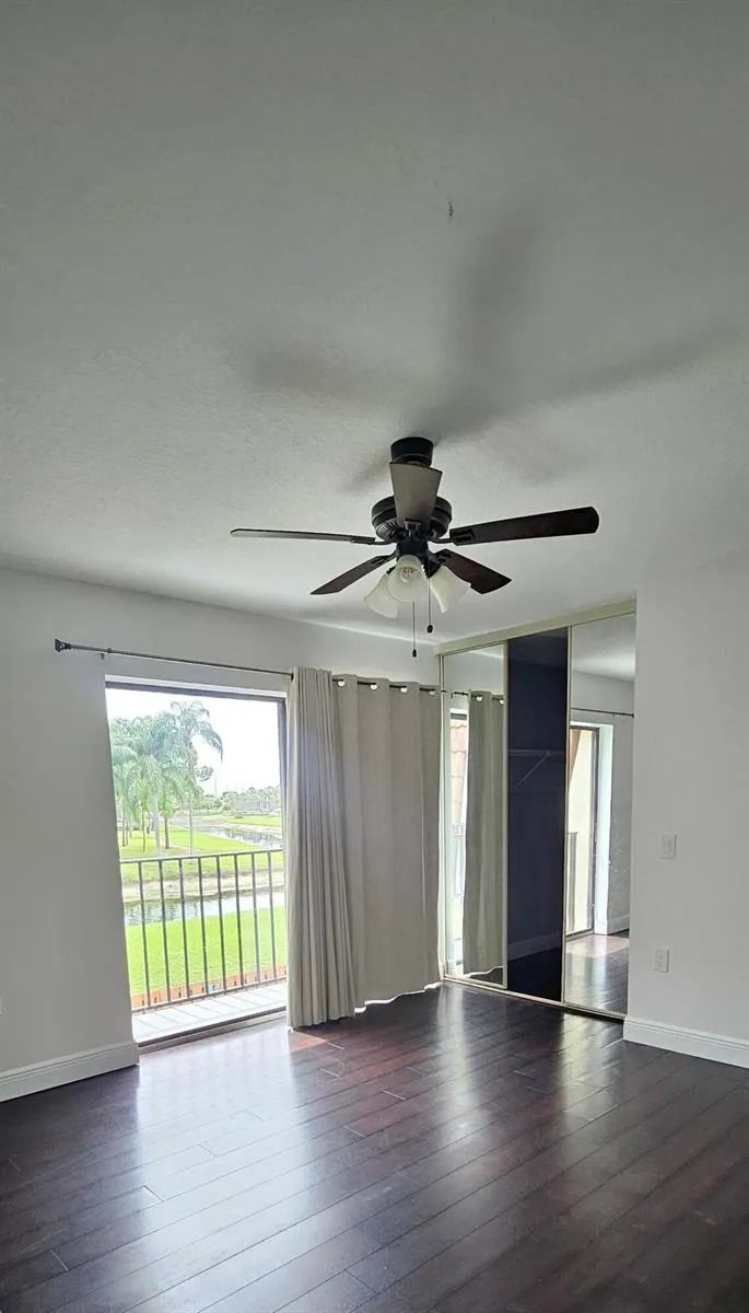 141 Heritage Way SE West Palm Beach, FL 33407