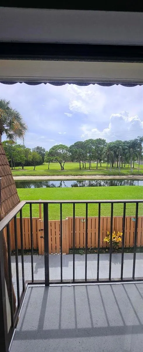 141 Heritage Way SE West Palm Beach, FL 33407