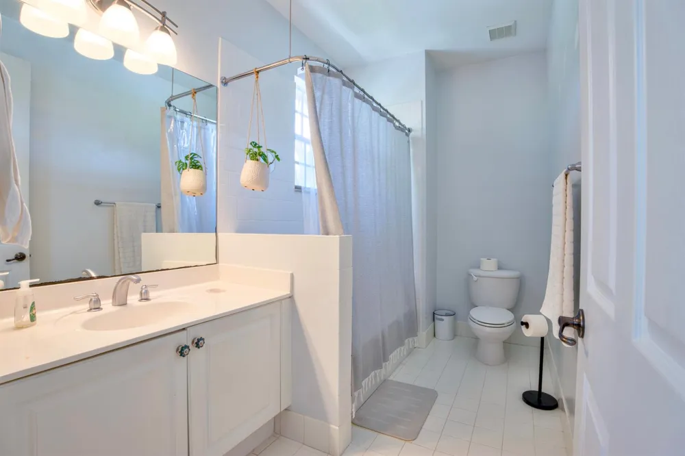 1020 E Longport Circle #A1 Delray Beach, FL 33444