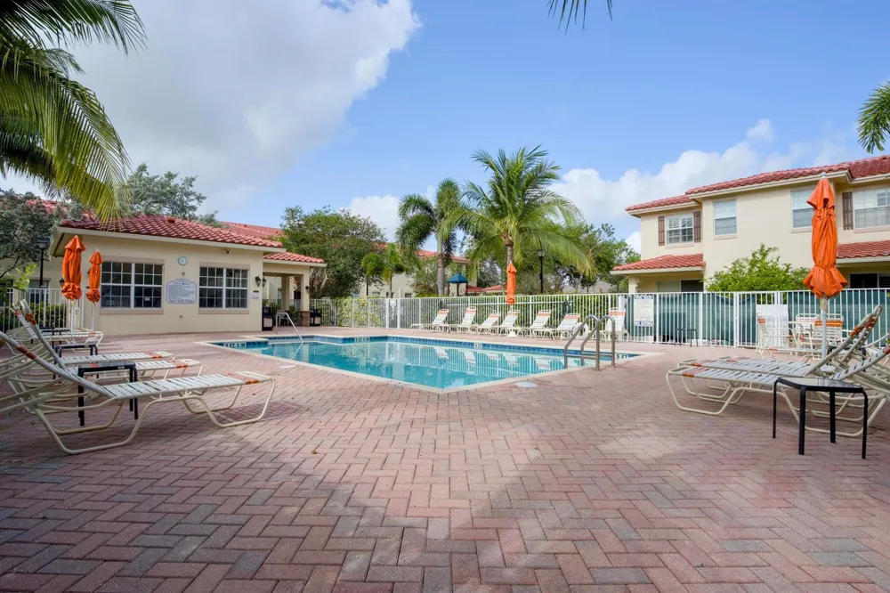 1020 E Longport Circle #A1 Delray Beach, FL 33444