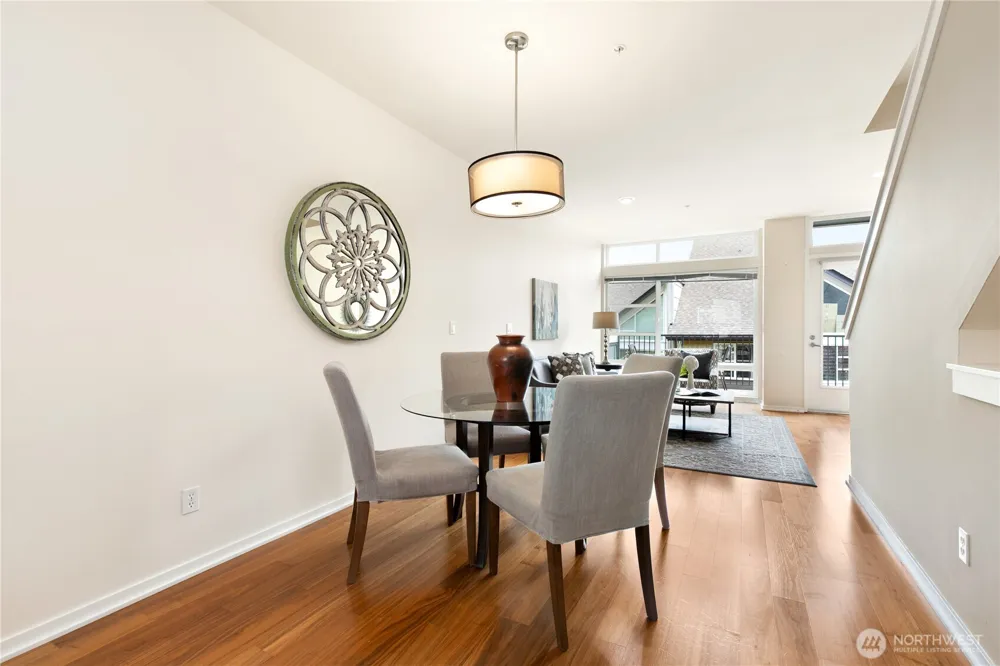 15130 NE 81st Way #104 Redmond, WA 98052