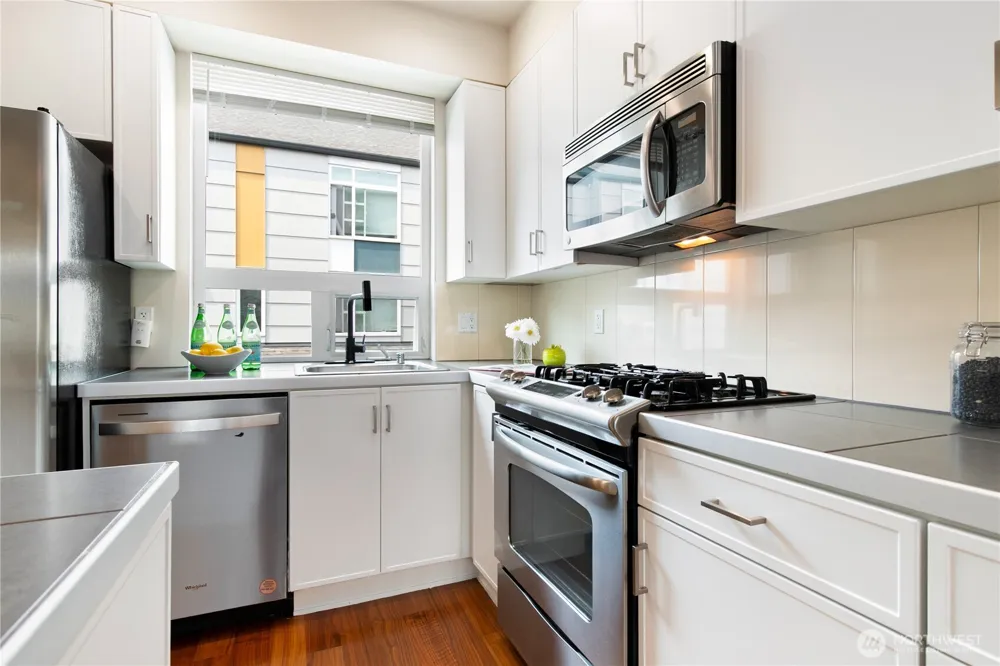 15130 NE 81st Way #104 Redmond, WA 98052
