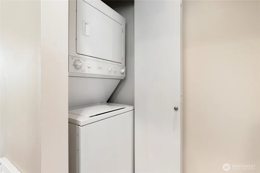 15130 NE 81st Way #104 Redmond, WA 98052