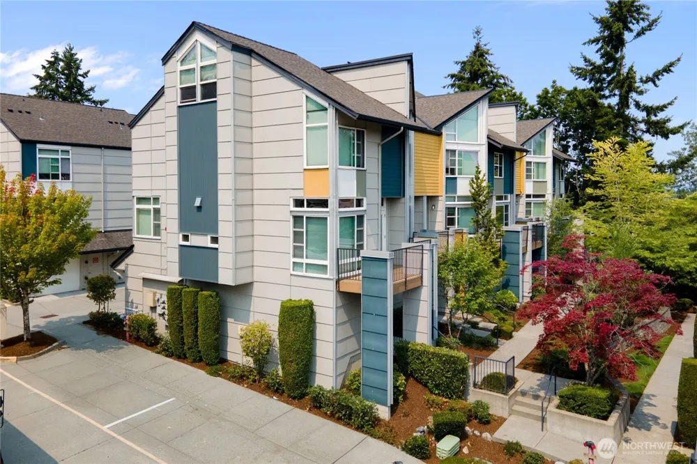 15130 NE 81st Way #104 Redmond, WA 98052