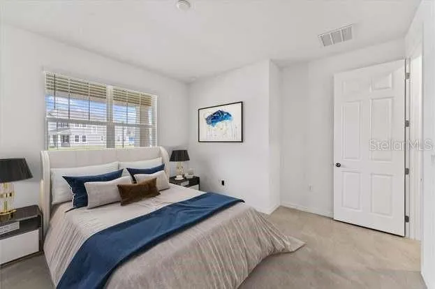 11420 SUNSAIL AVENUE Orlando, FL 32832