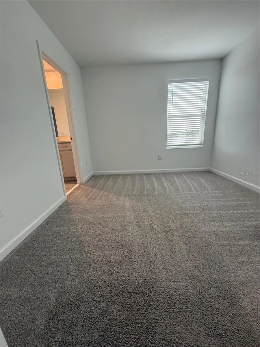 11420 SUNSAIL AVENUE Orlando, FL 32832