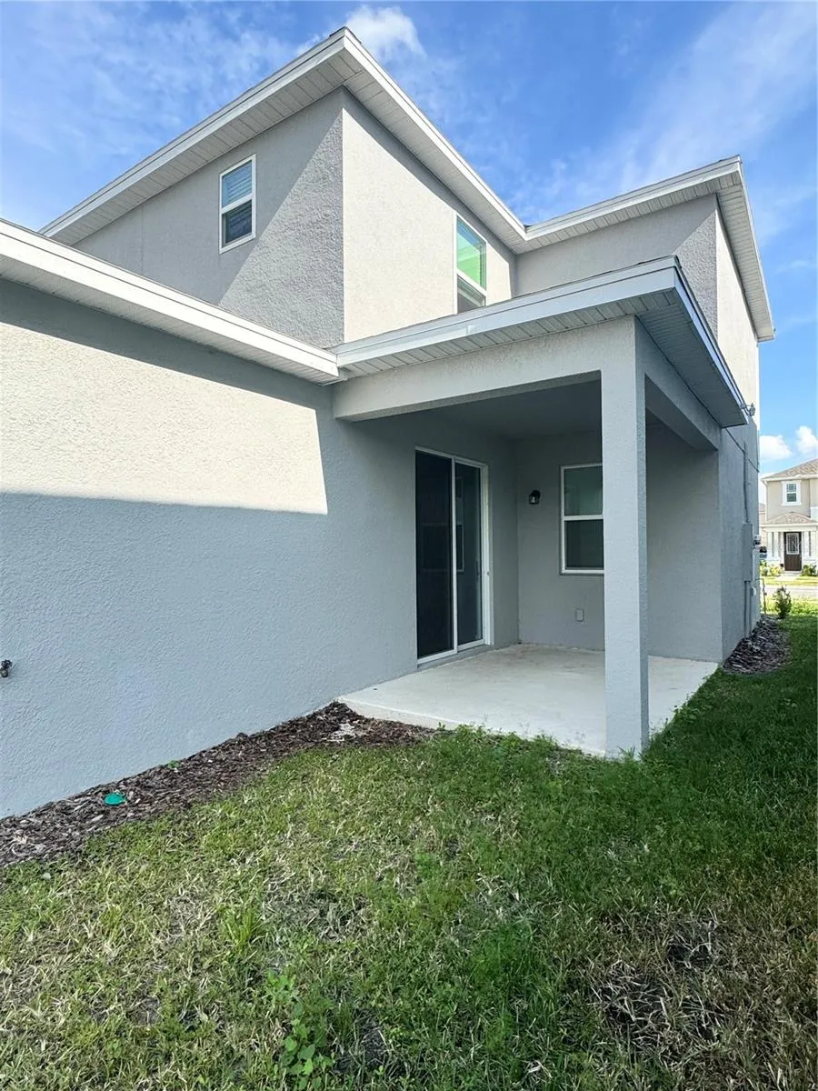 11420 SUNSAIL AVENUE Orlando, FL 32832