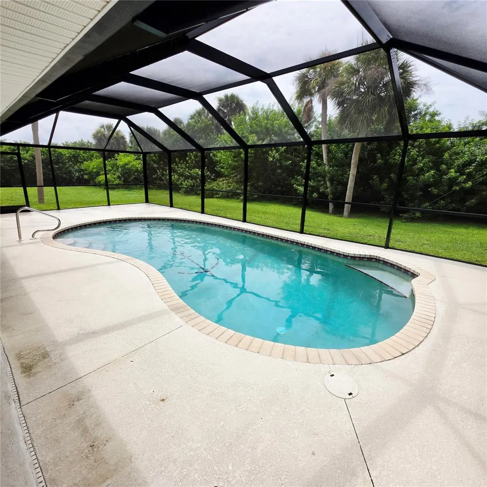 18563 FORT SMITH CIRCLE Port Charlotte, FL 33948