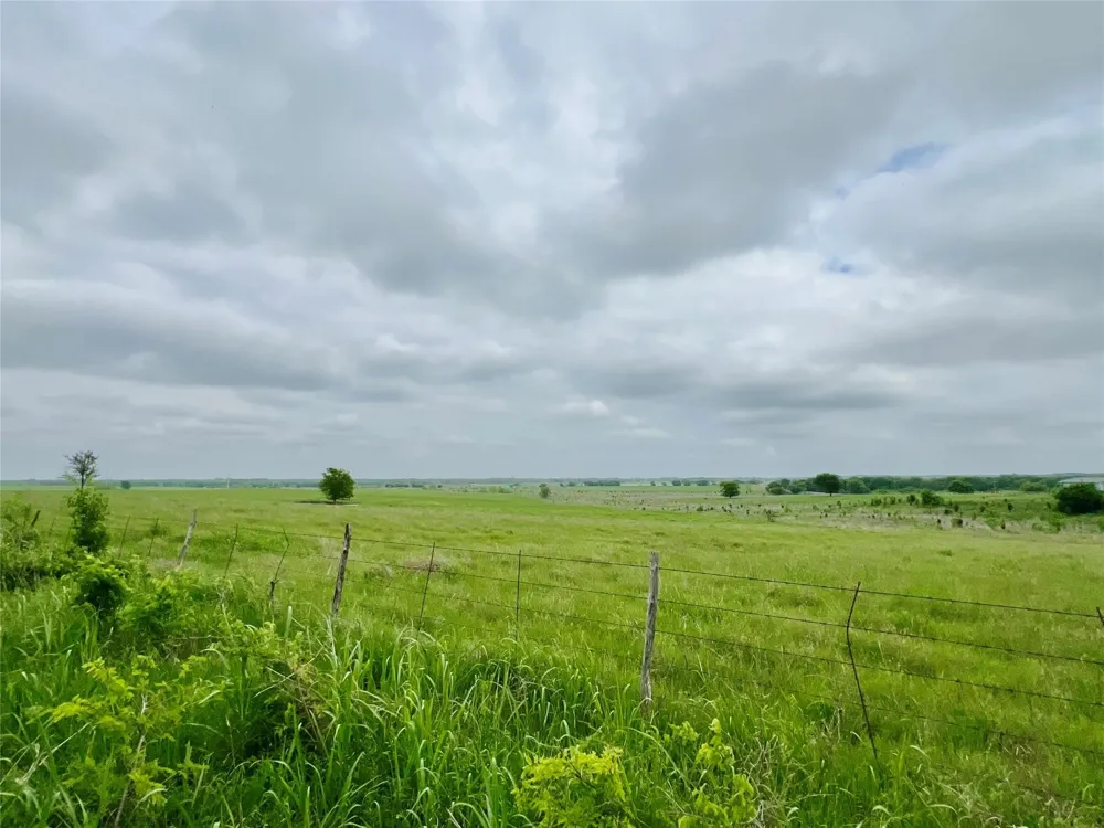 FM 85 Ennis, TX 75119