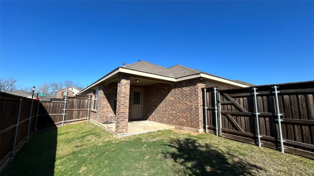 1235 Acmite Avenue Cross Roads, TX 76227