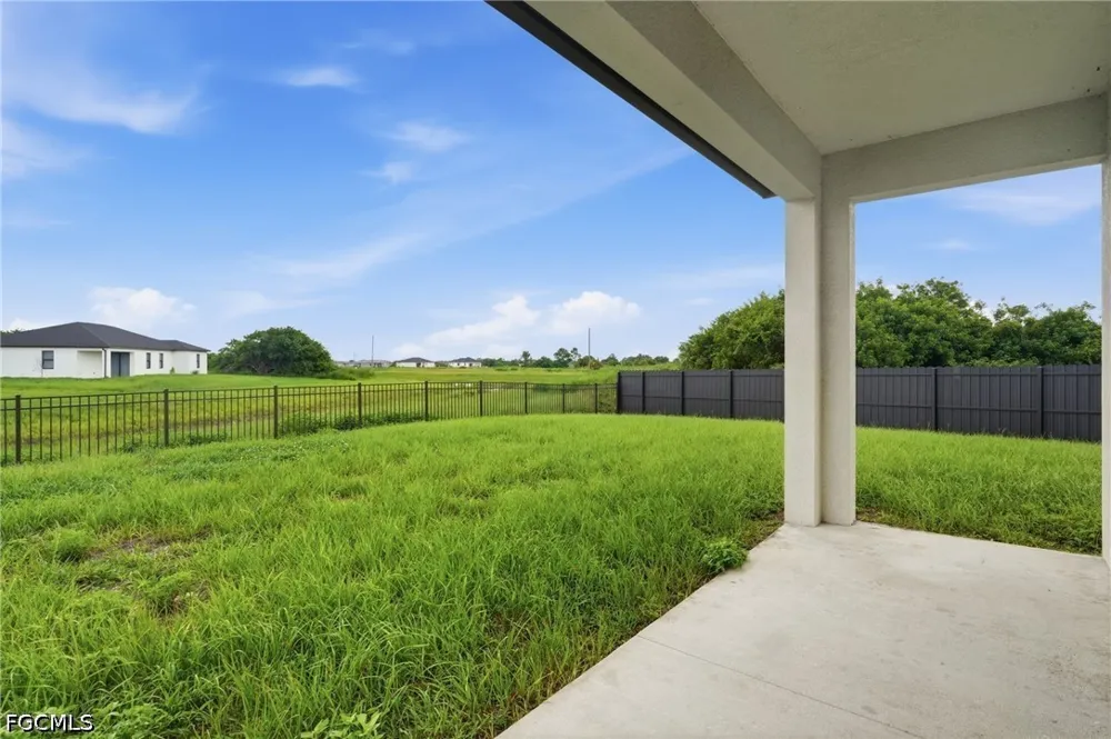 Alfa Court Labelle, FL 33935
