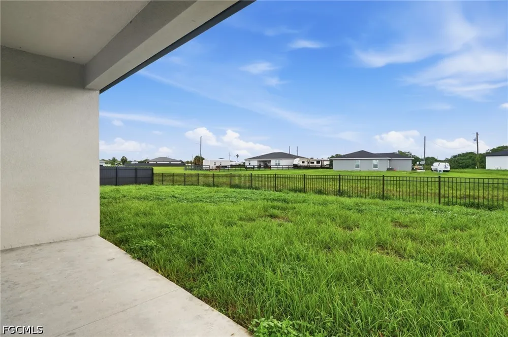 Alfa Court Labelle, FL 33935
