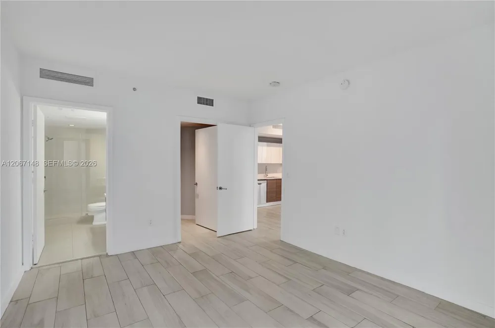 1010 SW 2nd Ave #1708 Miami, FL 33130